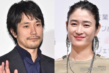 松山ケンイチ、妻・小雪撮影「鬼滅の刃」特典開封動画公開「ほっこり」「すごい奇跡」と話題 画像