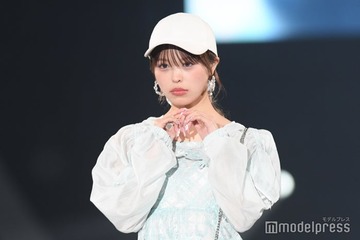 おさき、ノースリミニワンピで美脚＆素肌見せ「センス抜群」「肌が綺麗」と反響 画像