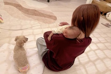 辻希美、長女・希空と次女の“18歳差姉妹”SHOTにほっこり「時間さえあれば抱っこ」「完璧です」 画像