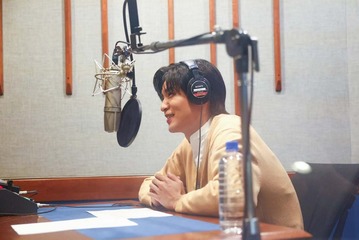 Snow Man目黒蓮、自己流すき焼きレシピ披露 新CMで自然体な“声”響かせる 画像