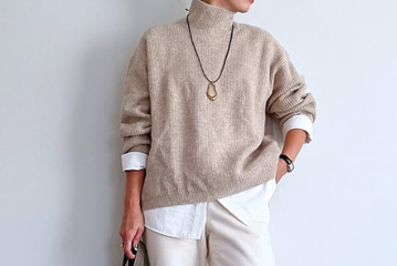 防寒とおしゃれを両立。【ユニクロ】ボアスウェットパンツの大人流洗練コーデ術  【40代の毎日コーデ】 画像