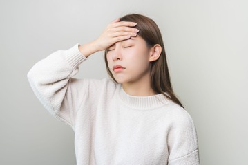 48歳「動悸・めまい」がつらくて病院へ。結果は”原因不明”、家族にも「大げさ！」と言われてしまって、身の置き所がない【2025年ベスト記事セレクション】 画像