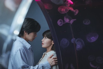 少女時代チェ・スヨン出演「アイドルアイ」“推し”とファンの禁断の恋に視聴者熱狂 犯人考察も白熱 画像