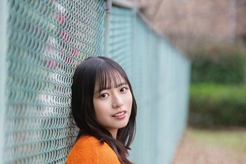 日向坂46正源司陽子、バレンタインテーマにグラビア撮影「ボム」初表紙【モデルプレス独占カットあり】 画像