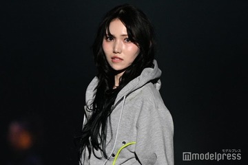 IS:SUE・NANO（釼持菜乃）抜群スタイル＆ニヤリと微笑む表情にファン釘付け「かっこよすぎる」「撃ち抜かれた」【TGCあいち・なごや2026】 画像