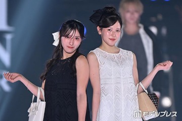 美人プロゴルファー姉妹・臼井麗香＆臼井蘭世、色違いコーデでペアランウェイ ノースリワンピで素肌輝く【関コレ2026S/S】 画像