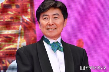 笠井信輔アナ、“教え子”元人気子役と再会 20年前の再現ショットに「綺麗なお姉さんになってる」「成長伝わる」の声 画像