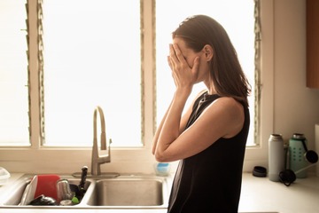 「これが更年期の始まりか」と感じた51歳。不調とは無縁な私の体調に変化が起き始めて【100人の更年期・GWセレクション】 画像