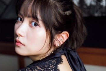 桃月なしこ「月刊ヤンマガ」登場で美背中披露 2nd写真集秘蔵カット公開 画像
