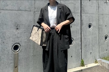 こなれ感たっぷり。夏の【黒セットアップ】で作るハンサムスタイル【40代の毎日コーデ】 画像
