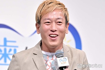 じゅんいちダビッドソン「12〜13年ぶり」1日限定の黒髪姿披露「イメージがガラッと変わる」「レア感があって良い」の声 画像