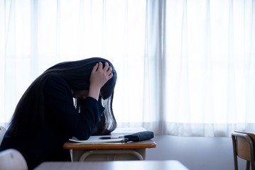 「電車を見ると飛び込みたくなる」メンタル不調からMARCHに現役合格。子どもを救った母親のひと言とは 画像