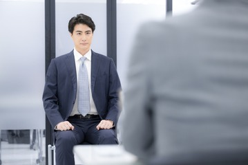 東大生の就職先「官僚」が人気急上昇。人事に言われたら「不合格決定」と噂のひと言とは 画像