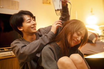 川口春奈＆高杉真宙の愛おしい日常…『ママがもうこの世界にいなくても　私の命の日記』場面写真 画像