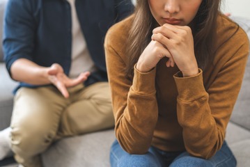 共働きなのに「小遣いは月2万」っておかしくないですか？「家計は俺が管理する」と主張する夫の裏の顔とは【2026お盆セレクション】 画像