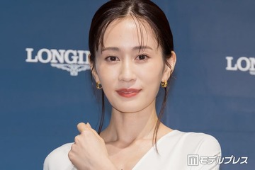 前田敦子、ウエディングドレス姿披露「透明感がすごい」「美しすぎる」 画像
