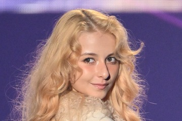 中島健人の妹役で話題の嵐莉菜、ハイトーンヘアに「お人形さんみたい」「異次元」と絶賛の声【TGC松山2026】 画像