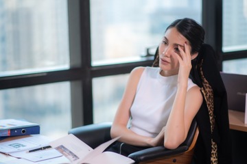 落ち込みやすい人は自分を「過大評価しすぎ」かも⁉ 人材育成のプロが教える、「自信がない」という悩みの正体 画像
