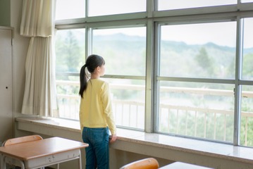 「学校ではひと言も話さない」場面かん黙の子どもが、3カ月で挙手をするまでに変わった。地道に続けた取り組みとは【菊池省三先生インタビュー】 画像