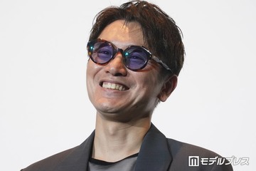 SUPER EIGHT安田章大、誕生日サプライズ祝福に笑顔 企画から参加作品への反響に「生まれてきた意味も感じる」【平行と垂直】 画像