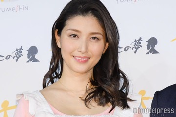 2児の母・橋本マナミ「稲刈りに弾丸で行ってきました」親子ショット公開「素敵な体験」「息子さん夢中で可愛い」と反響 画像