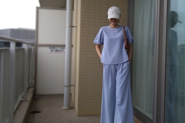 49歳中受ママが【GUマネキン買い】で上下2,780円セットアップ「若作りにならないか心配だった」ブルーを選んだ結果 画像