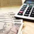 年金初心者の方の疑問に、専門家が回答します。今回は、65歳で会社を退職して、年金をもらいながら年収200万円ほど稼ごうと思っている男性からのご相談です。