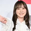 1st写真集「＃会いたい」の発売記念イベントに出席した加藤史帆（C）モデルプレス