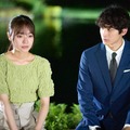 田辺桃子、小関裕太「癒やしのお隣さんには秘密がある」第3話より（C）日本テレビ