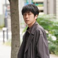 二宮和也「ONE DAY～聖夜のから騒ぎ～」第4話より（C）フジテレビ