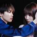 草川拓弥、菅井友香「ビジネス婚－好きになったら離婚します－」第1話より（C）「ビジネス婚」製作委員会・MBS