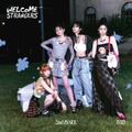 「Welcome Strangers ~2nd IS:SUE~」通常盤ジャケット（C）LAPONE GIRLS