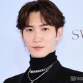 「Swarovski ホリデーコレクション 2024 プレス発表会」に出席し、眩しい輝きを放つ渡辺翔太（C）モデルプレス