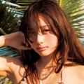 加藤栞、美ボディ輝く水着姿に釘付け 画像