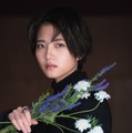 若月佑美「YUMI WAKATSUKI 2025CALENDAR」（提供写真）