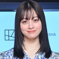 橋本環奈、大阪の焼肉屋に出没「ビール飲む姿可愛い」「すっぴん？」と話題 画像