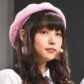 桜井日奈子、夏を感じる眩しい笑顔SHOTを披露！前田敦子も反応「可愛すぎない？！」
