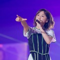 富田鈴花「日向坂46 BRAND NEW LIVE 2025『OVER THE RAINBOW』」撮影：上山陽介