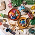 ディズニー映画「リロ＆スティッチ」カフェ、東京・愛知で開催 ポキプレートやパンケーキなど夏気分のカラフルメニュー 画像