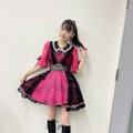 今夏で芸能界引退の道重さゆみ、ほっそり美脚のミニワンピSHOTをファン絶賛「よくお似合い」「めちゃくちゃかわいい」