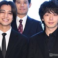 バディ感が日に日にマシマシバリ硬になっている高橋海人、中村倫也（C）モデルプレス