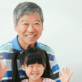 60代の祖父が大好きな孫　祖父の帰宅を阻む孫の行動に…→「みんなが爆笑」「成長は早い」