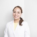 その不調、夏バテじゃなくて「冷えバテ」が原因かも！？更年期世代が冷房の冷えから守るべきパーツは首、手首、足首とどこ？夏の冷え対策４つのポイントは【石原新菜先生が解説】