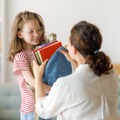 発達障害の娘への「いじめ」の兆候。壊れた筆箱、なくしものの数々。それでも娘は「大丈夫だよ」と笑った 画像