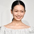【略歴】メイプル超合金・カズレーザーと電撃結婚の二階堂ふみ、モデルから女優へとスカウトされ活躍 作家・写真家としての顔も 画像