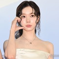 aespaウィンター、ミニスカ×ブーツで美脚スラリ NYでの写真公開に「秋らしくて素敵」「可愛くて二度見」の声 画像