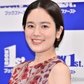 筧美和子、美背中大胆ドレス姿にファン釘付け「美女現れてびっくり」「あまりに綺麗」 画像