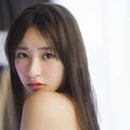 松本日向、美背中チラリのランジェリーSHOTにドキッ！ベトナムを舞台に“人生最大露出”に挑戦 画像