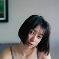 藤崎ゆみあ、美デコルテ際立つキャミワンピSHOT公開！透明感＆大人っぽさのギャップにときめき