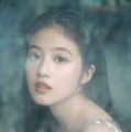 撮影＝三宮幹史／『今田美桜写真集 ラストショット』（講談社）デジタル版限定特典カットより
